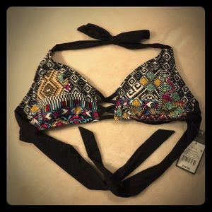 “NEW” Mossimo swim bikini top.